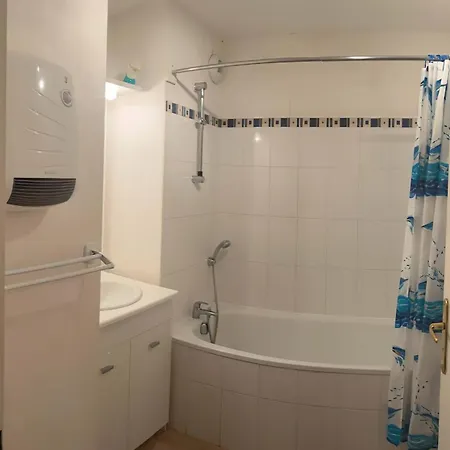 Cap Des Pins كويند